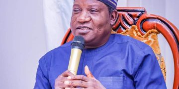 Plateau Gov elect Caleb Mutfwang felicitates with Gov Lalong @60