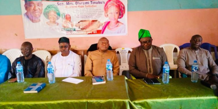 Plateau govt disburse Palliative donated by first lady to 110 beneficiaries in Riyom