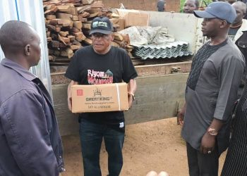 Riyom LGA Boss Hon Shuwa fulfills promise, donates relief materials to attacked victims in Wereng camp