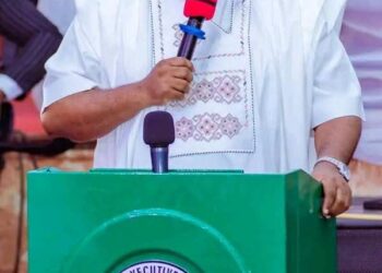 Plateau 2027 –  Former Senate Minority Leader backs Caleb Mutfwang’s re-election as  Governor  