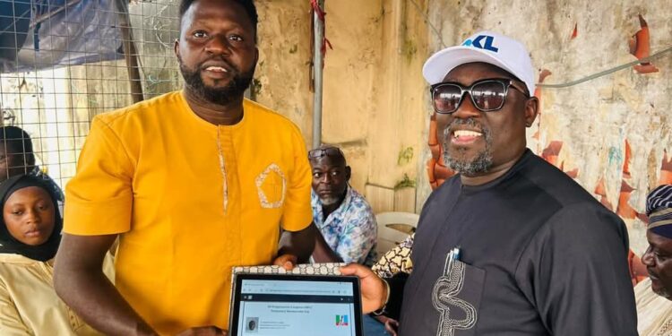 Lagos central Senatorial Aspirant , Olumide kola Lawal OKL) Re -Validates APC Membership