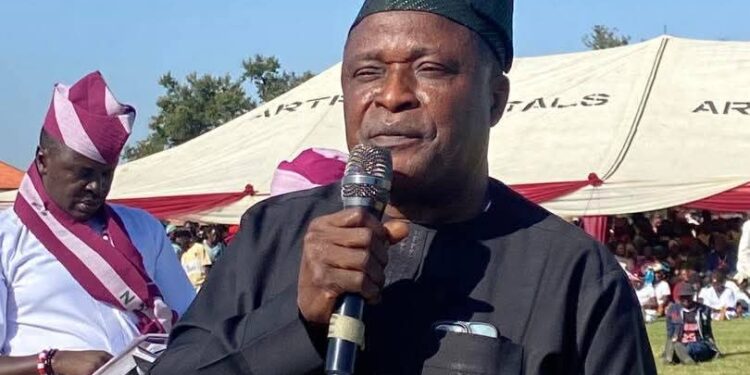 Senator Simon Mwadkom joins APC , declares Plateau North Senatorial ambition