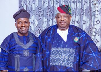 Ex NANS acting President Prince Miaphen welcomes Gov Mutfwang to APC .