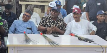 GOV AYEDATIWA CANVASSES SUPPORT FOR APC NATIONAL VICE CHAIRMAN, KEKEMEKE AHEAD OF BYE ELECTION IN ONDO SOUTH.