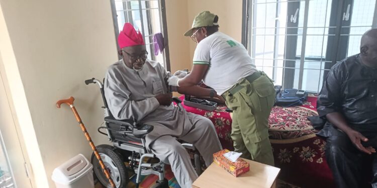 Shendam woos NYSC doctors with ₦150,000 allowance, free accommodation
